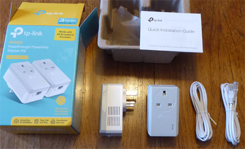 TP-Link TL-PA4010P KIT AV600 Passthrough Powerline Starter Kit