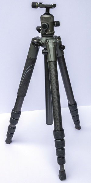 lightweight tripod