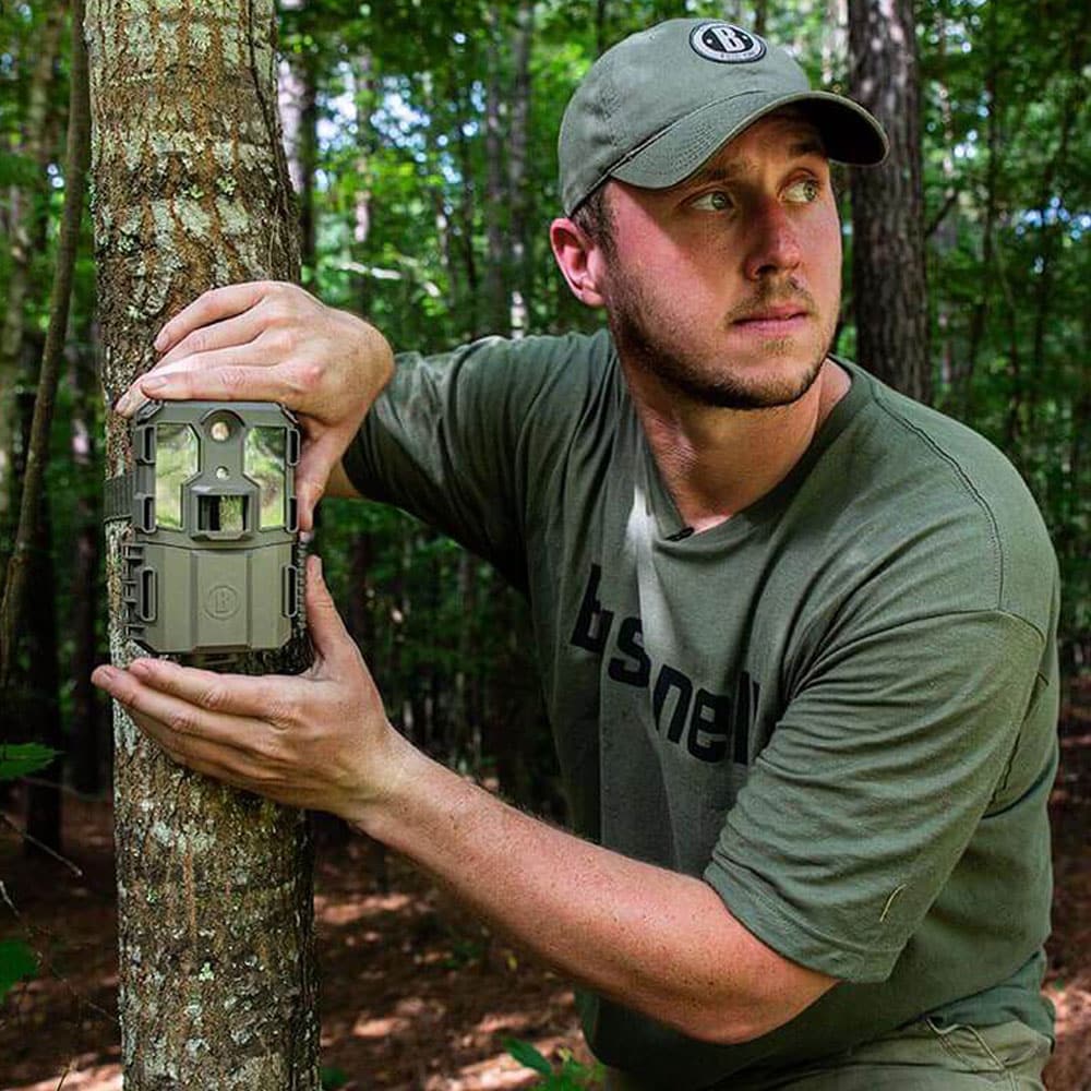 Bushnell PRIME L20MP Low Glow Trail Camera - PicStop 119930B